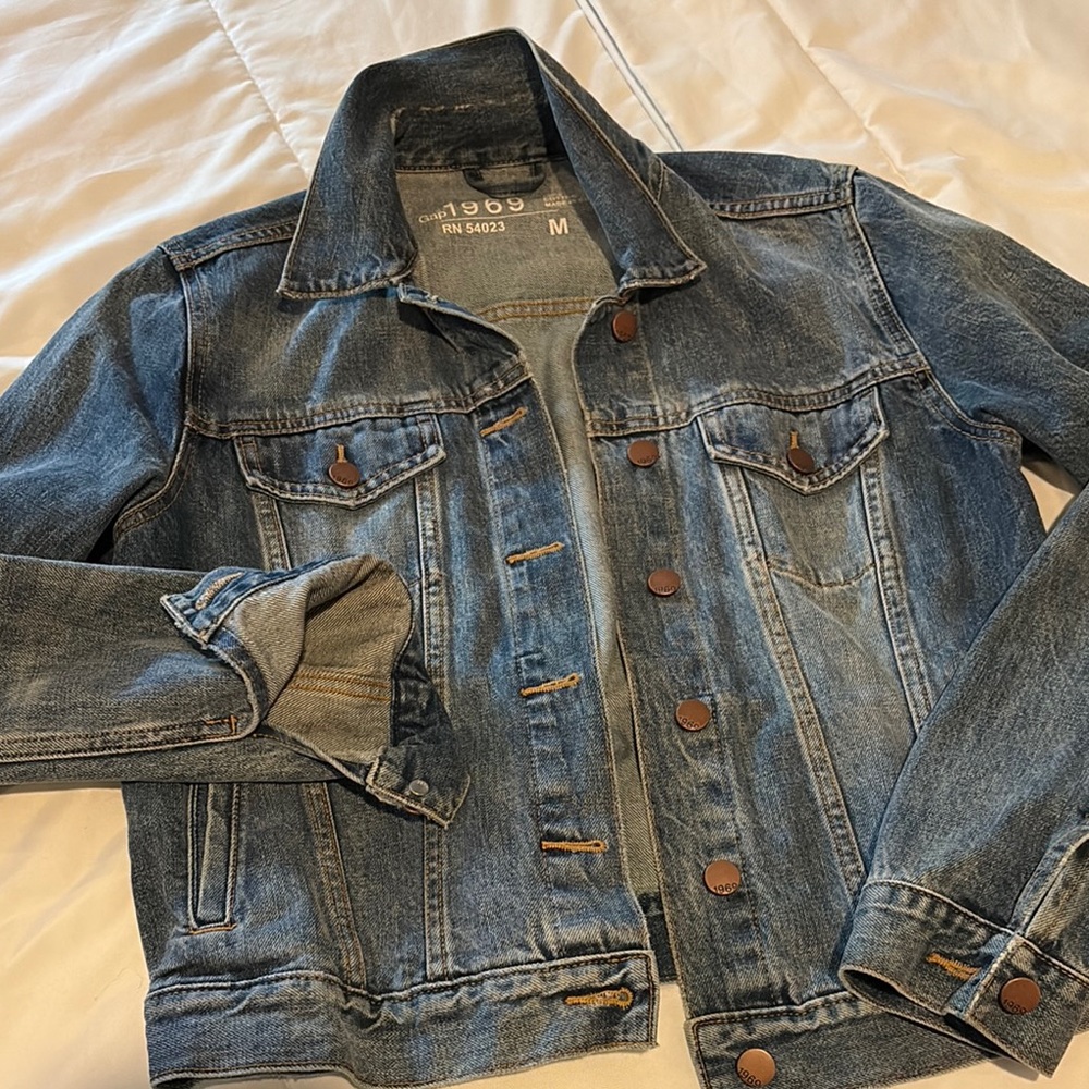 Gap Classic Blue Denim Jacket